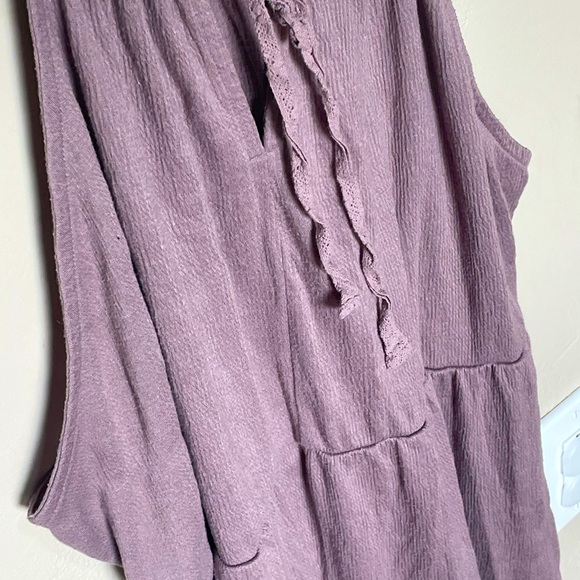 Maurice’s flowy tank top - tie back - 0X - Picture 3 of 4